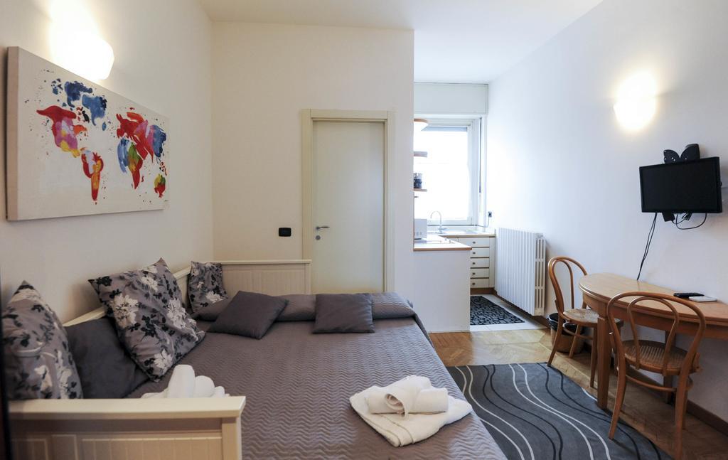 Duomo 2 Apartment มิลาน ภายนอก รูปภาพ